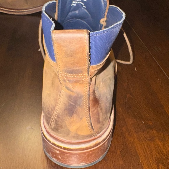 Cole Hahn Men's Brown Leather and Suede Chukka Boots - Picture 10 of 14